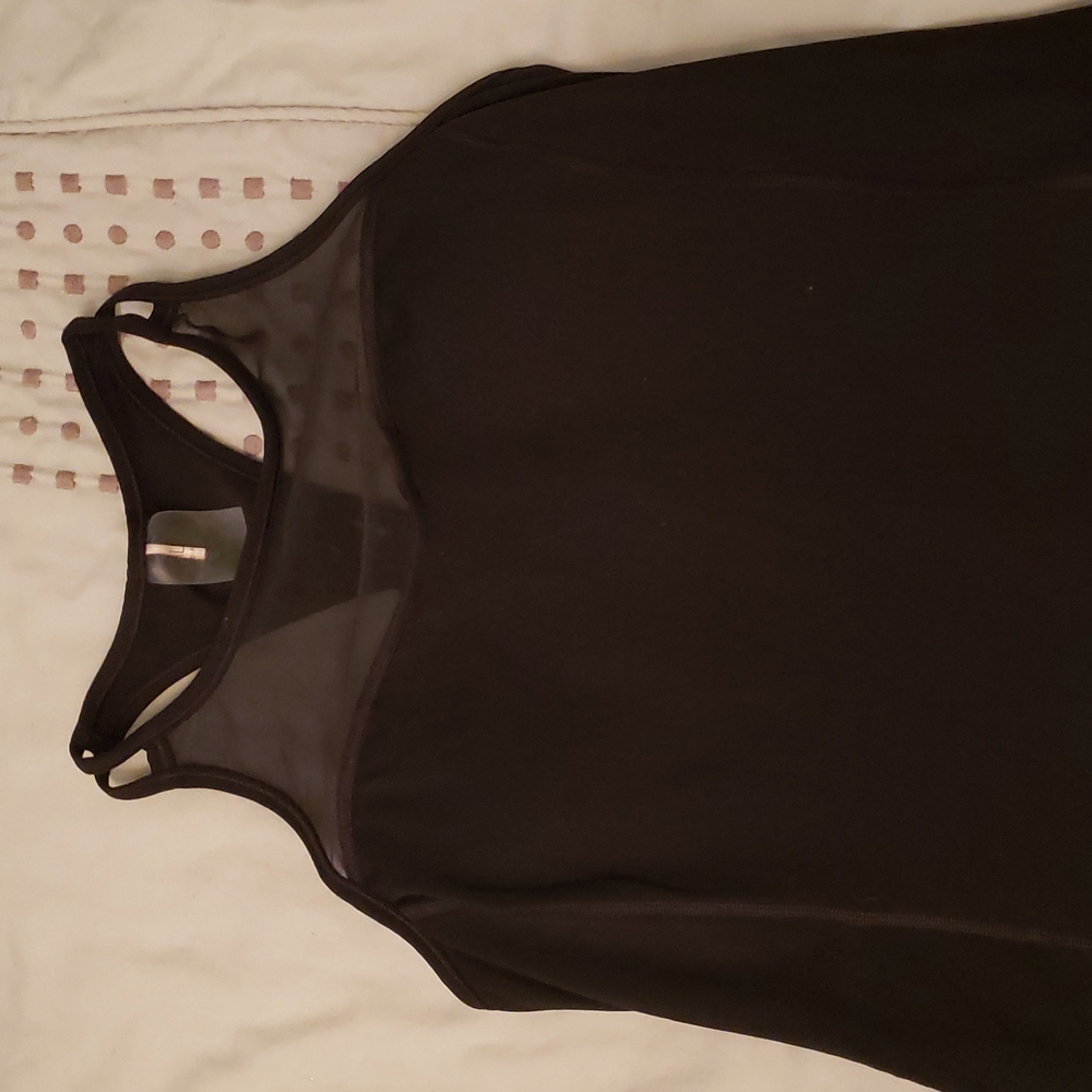 Calia by Carrie Underwood mesh workout top M